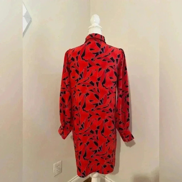 Ann Taylor Floral Ruffle Cuffed Shirtdress in Night Sky Size Small - Picture 4 of 12